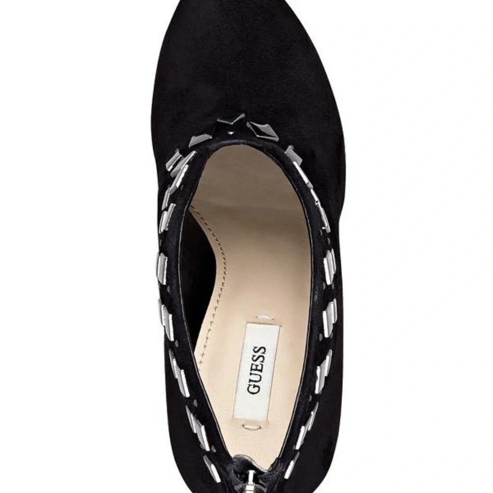 NEW GUESS SARETTA BLACK SUEDE BOOTIES SZ 6